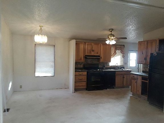 2nd image of 6223 E Sahara Ave Space 14