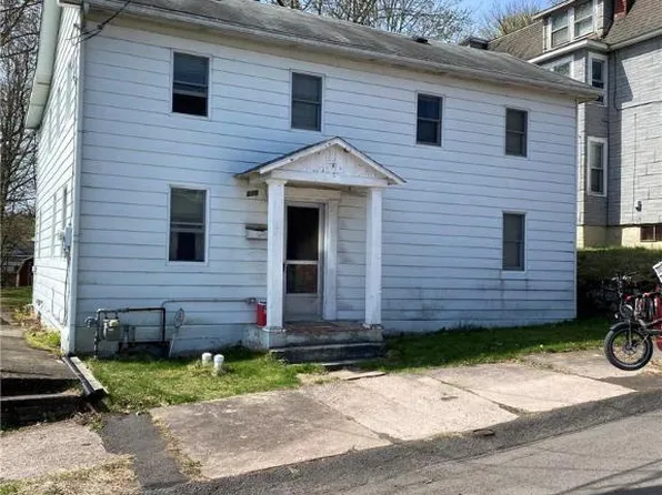 210 Susquehanna St, White Haven, PA 18661