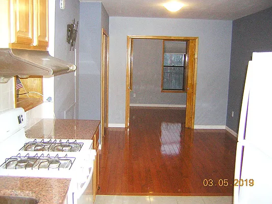 Rented by AWC Real Estate | media 8