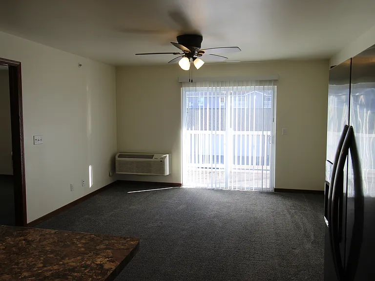Dreamsville Apartments — Photo 61
