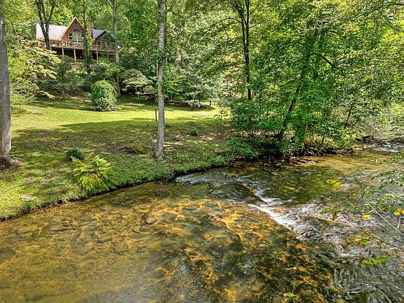 2nd image of 324 Cooper Creek Dr