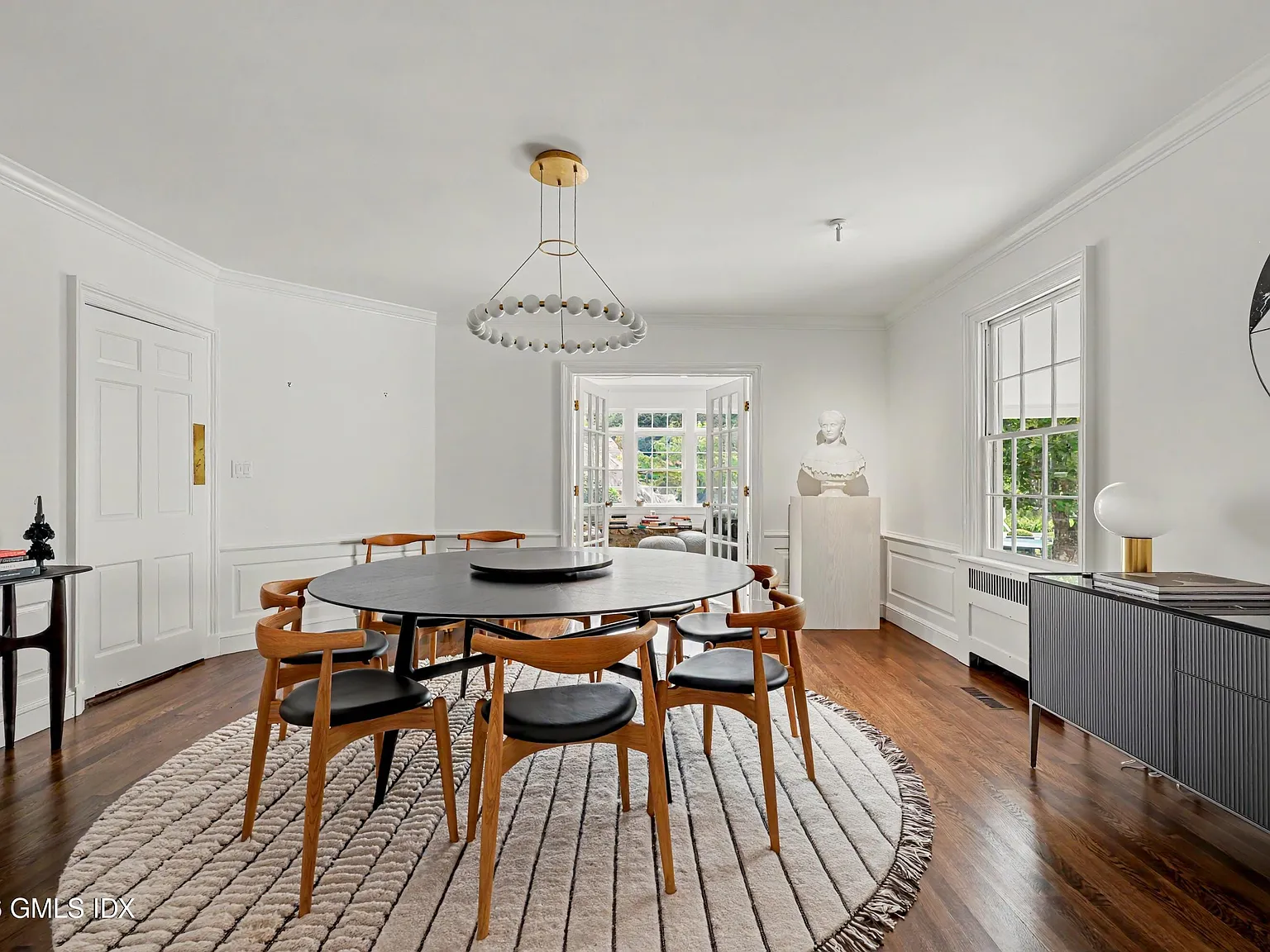 6 bed, 6.0 bath, 6600 sqft, $35,000 — Photo 4