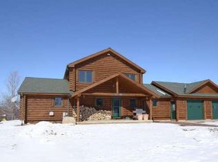 1506 Shalom Dr, Kewaskum, WI 53040