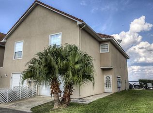 16 Regency Point, Montgomery, TX 77356