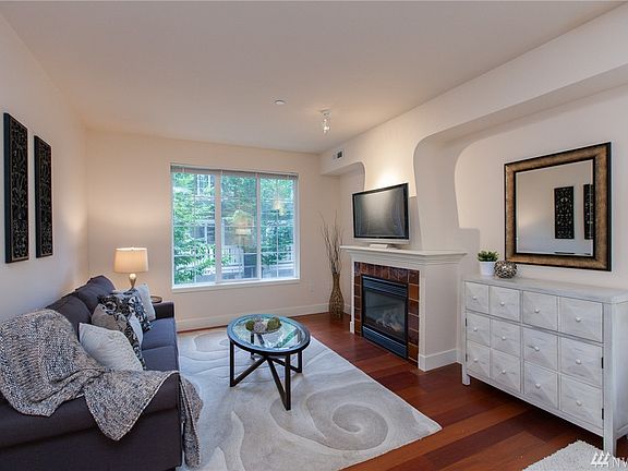 5th image of 18258 NE 96th Way Unit 101