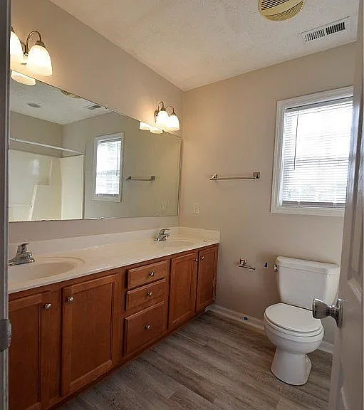 4437 Scenic Pines Dr — Photo 15