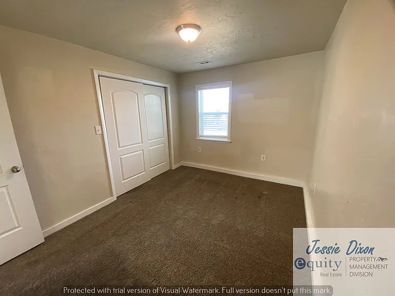 4030 S Madison Ave — Photo 25
