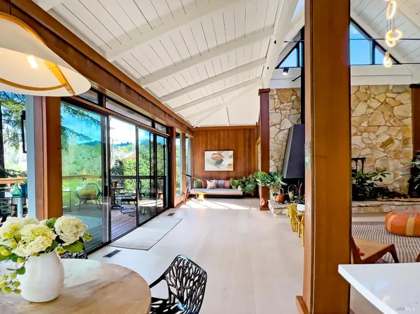 16620 Guernewood Road, Guerneville, CA 95446