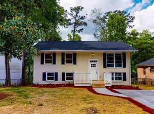 1144 Berkeley St, Hanahan, SC 29410