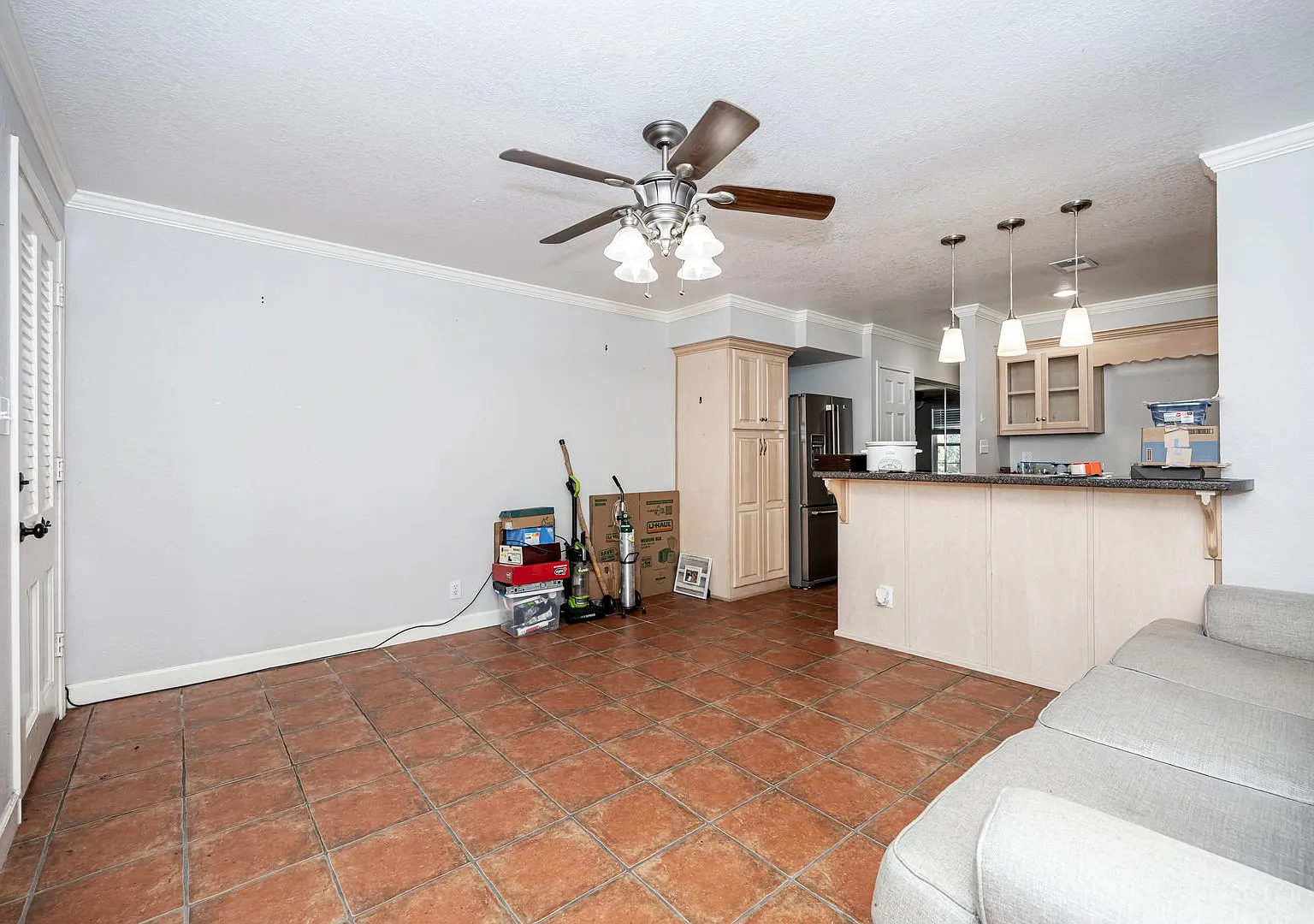 1 Bedroom 1 Bath Condo — Photo 4