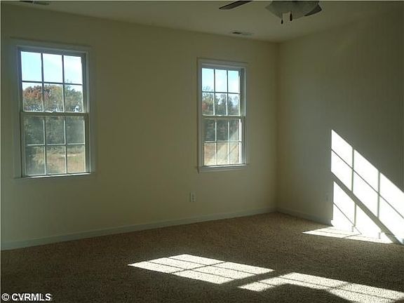 5th image of 7001 Autumn Point Dr