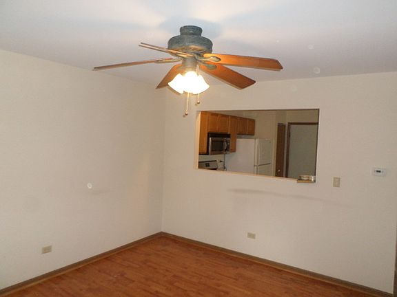 3rd image of 4100 Rivertowne Dr