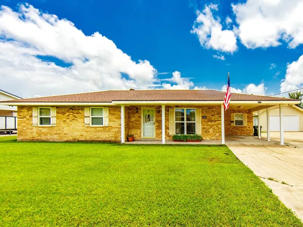 104 Saint Julian St, Schriever, LA 70395