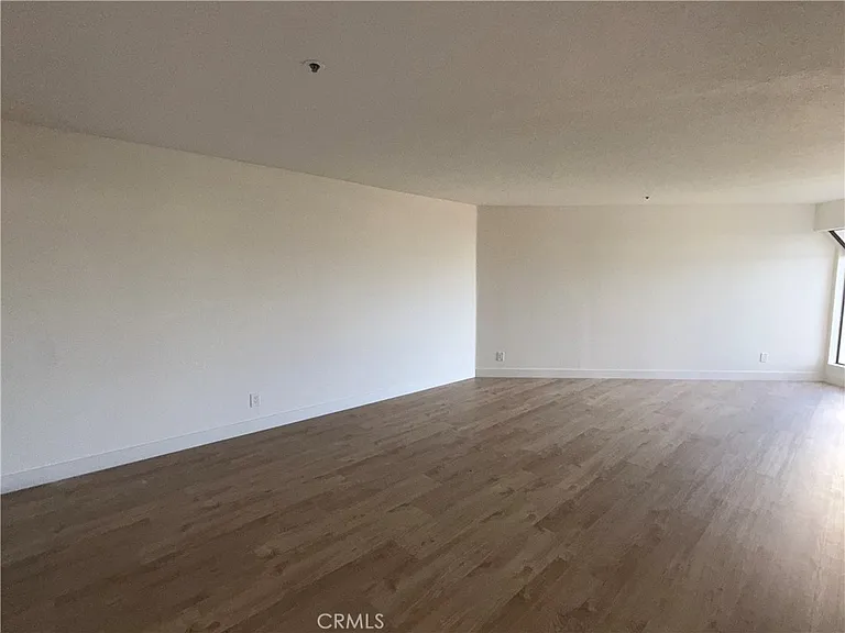 260 Cagney Ln #209 — Photo 11