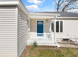 23 Burroughs Rd, North Reading, MA 01864