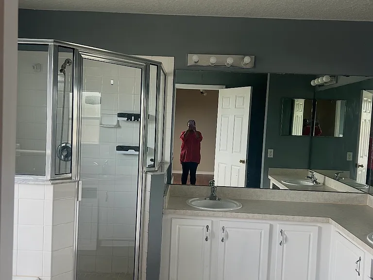 940 Gascony Ct — Photo 5