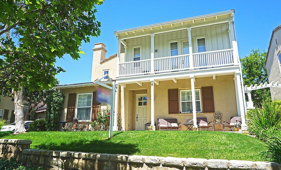 1st image of 26910 Carmelita Dr