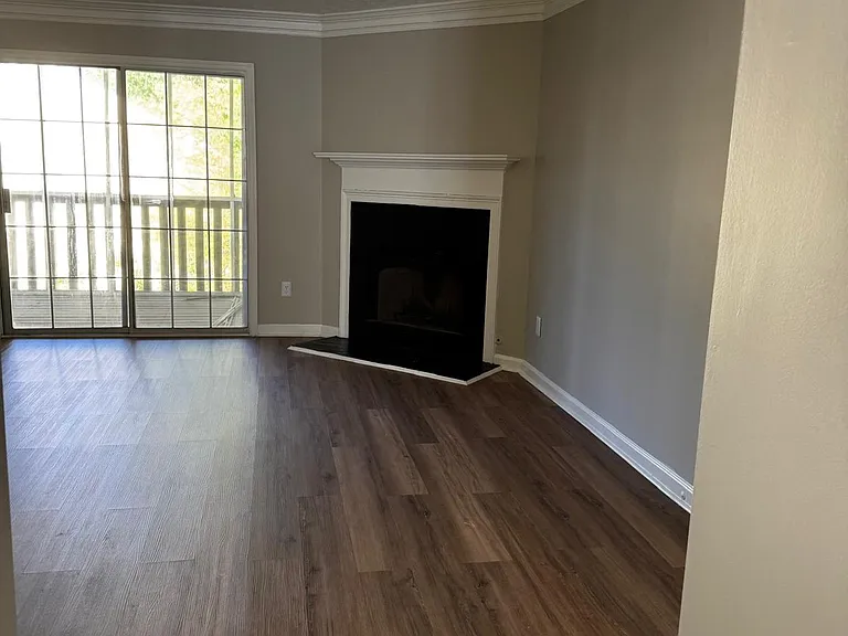 4094 Buckley Woods Dr — Photo 3