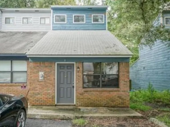 2100 Continental Ave APT 10, Tallahassee, FL 32304