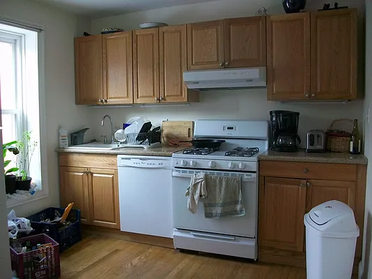 Rented by BLS Realty | media 29