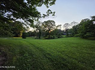Campbell Rd, New Tazewell, TN 37825