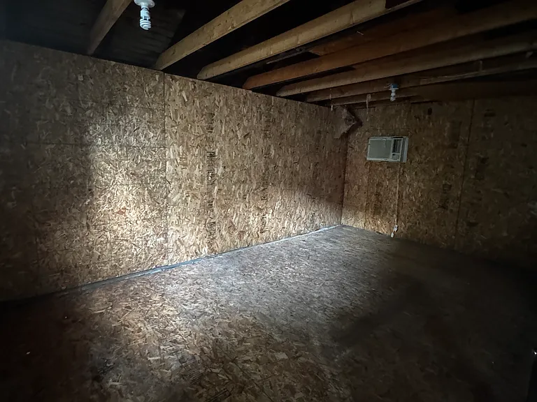 975 Collinwood Ave — Photo 19