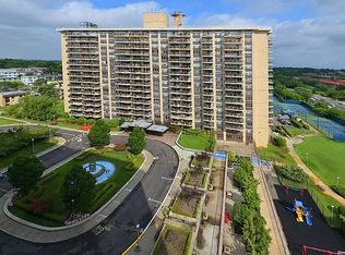 18-05 212th St #11P, Bayside, NY 11360