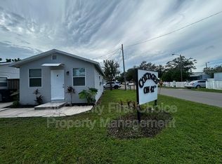 5475 42nd St N APT 4, Saint Petersburg, FL 33714