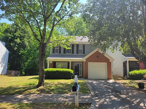2266 Charleston Pointe SE Photo 1