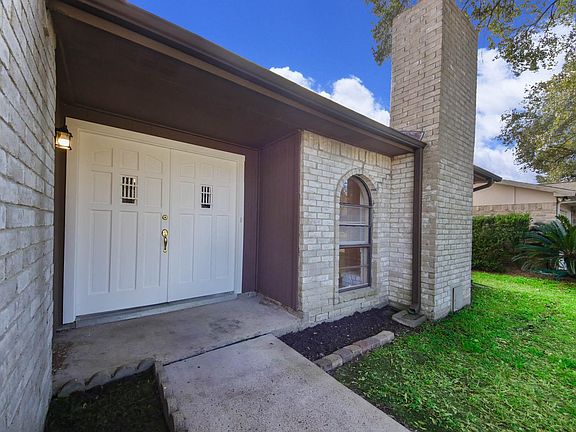 4th image of 5302 Cairnleigh Dr