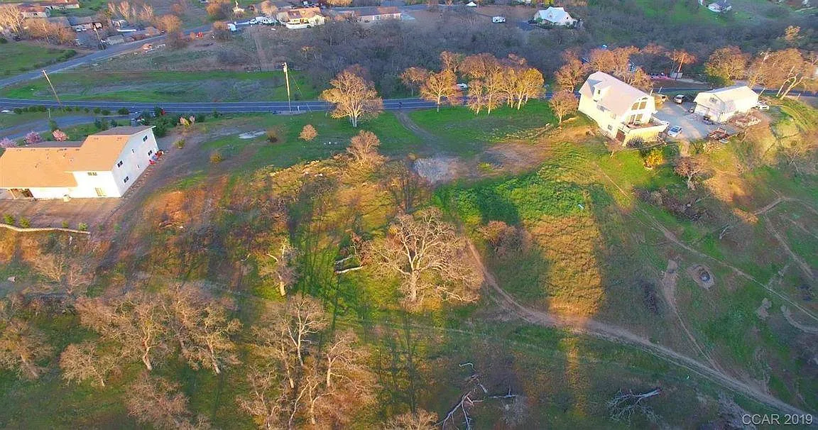 1723 Sawmill Rd photo 1