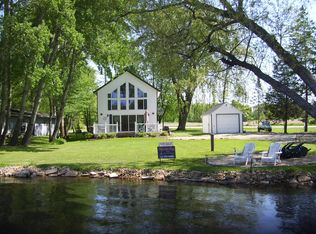 N2913 State Road 44, Markesan, WI 53946