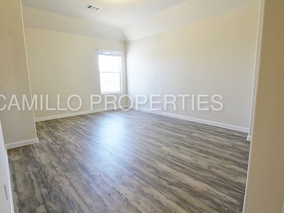 4th image of 12067 Pia Dr