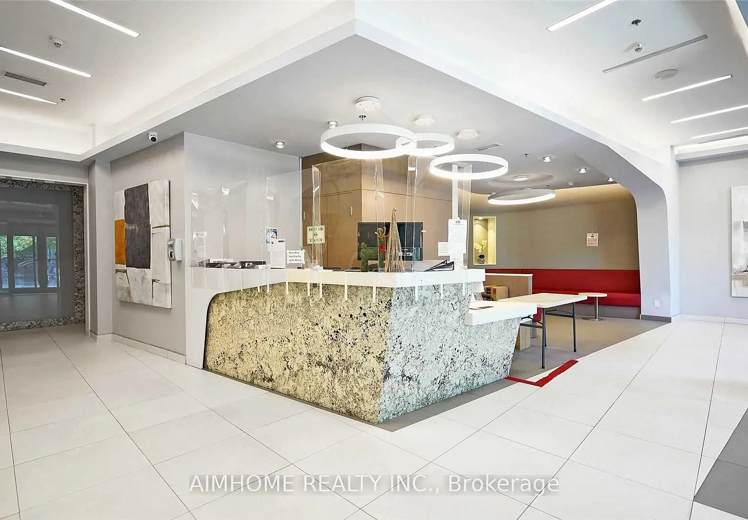 2 bed, $2,530 — Photo 3