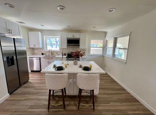 9427 S 2nd Ave, Inglewood, CA 90305