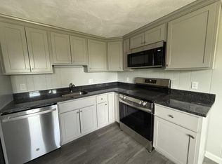 397 Snell St, Fall River, MA 02721