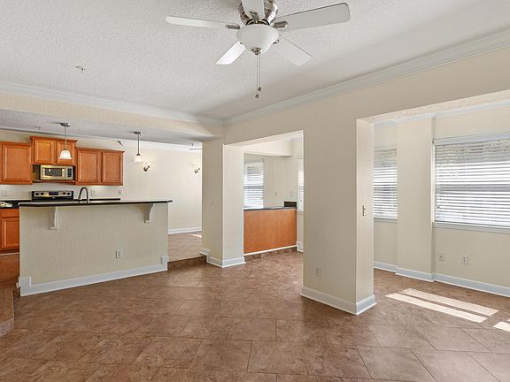 4th image of 102 Laguna Villas Blvd #H14