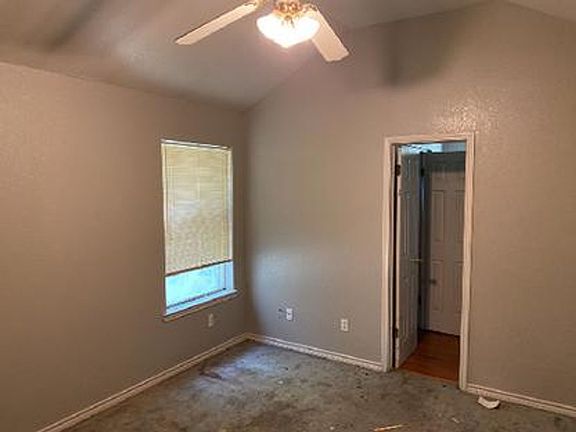 4th image of 2501 Sherman Dr