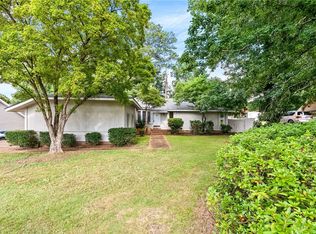 1144 E University Dr, Auburn, AL 36830