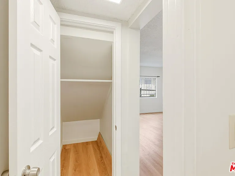 1330 Yale St #2 — Photo 17