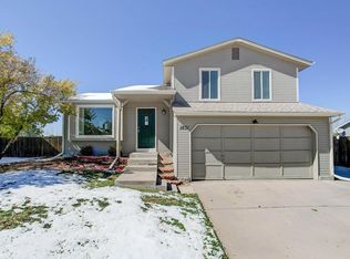 1831 S Flanders Way, Aurora, CO 80017