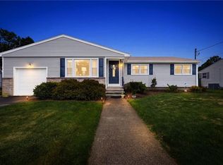 6 Setian Cir, Johnston, RI 02919