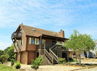 3280 Blackbeard Rd, Greenbackville, VA 23356