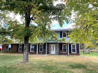 3995 E Norris Ln, Columbus, IN 47203