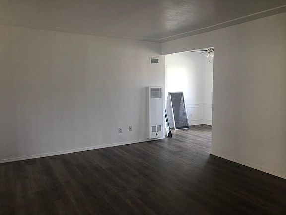 3rd image of 4546 54th St #10