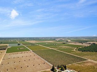 10350 E Harney Ln, Lodi, CA