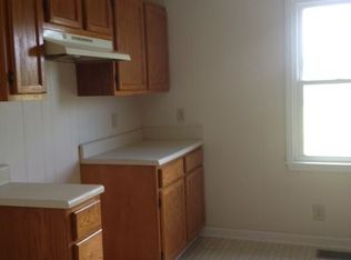 8676 Snow Camp Rd, Snow Camp, NC 27349