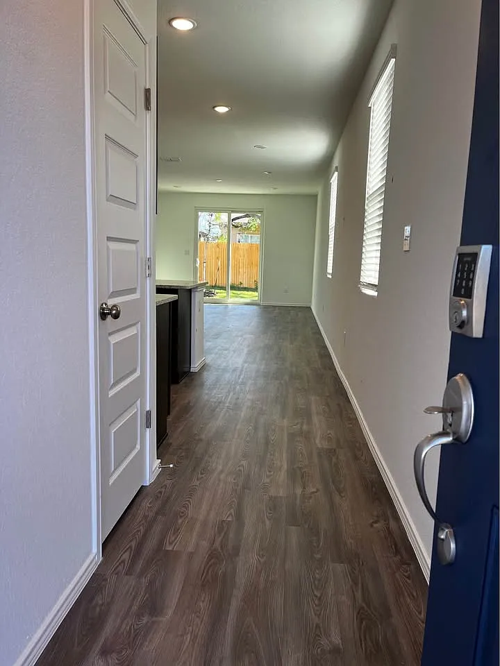 4 bed, 1524 sqft, $1,650 — Photo 4
