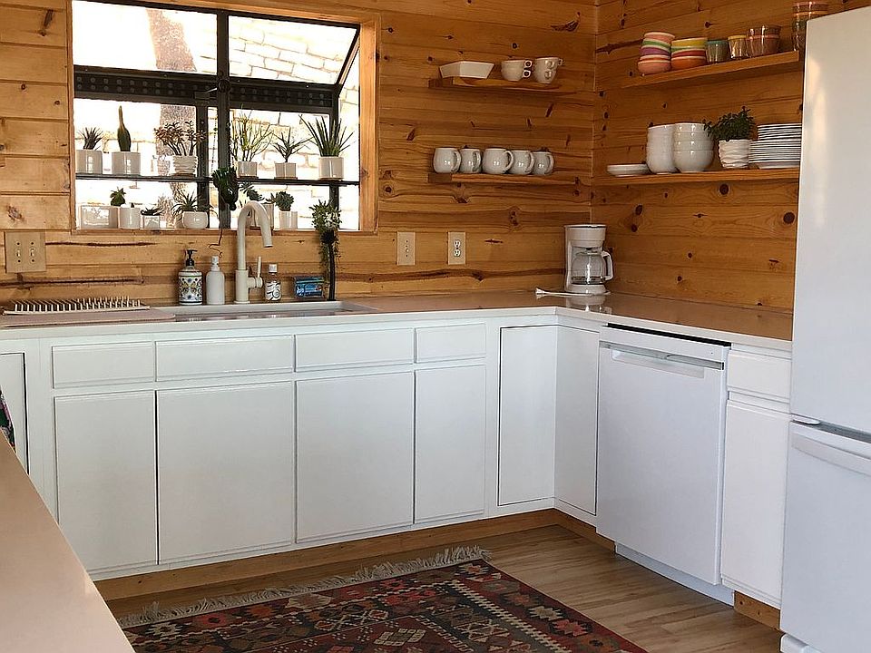 1st image of 6002 Camille Ct