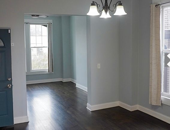 3rd image of 2921 W Jackson Blvd #2-1BA